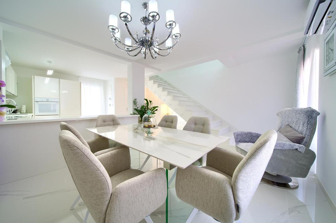 Casa Aurelia - Aurelia Design Apartment Кърк Екстериор снимка