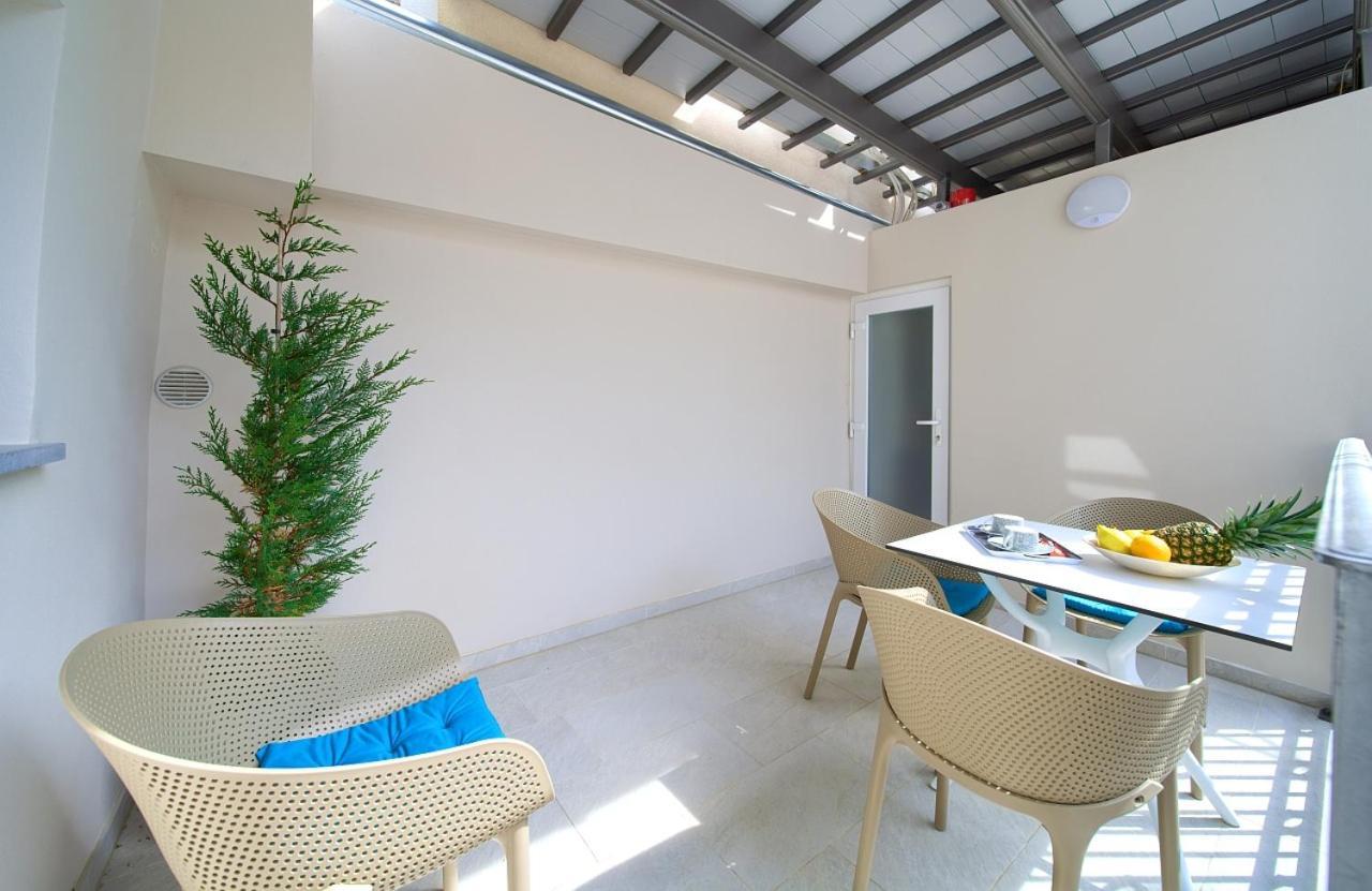 Casa Aurelia - Aurelia Design Apartment Кърк Екстериор снимка