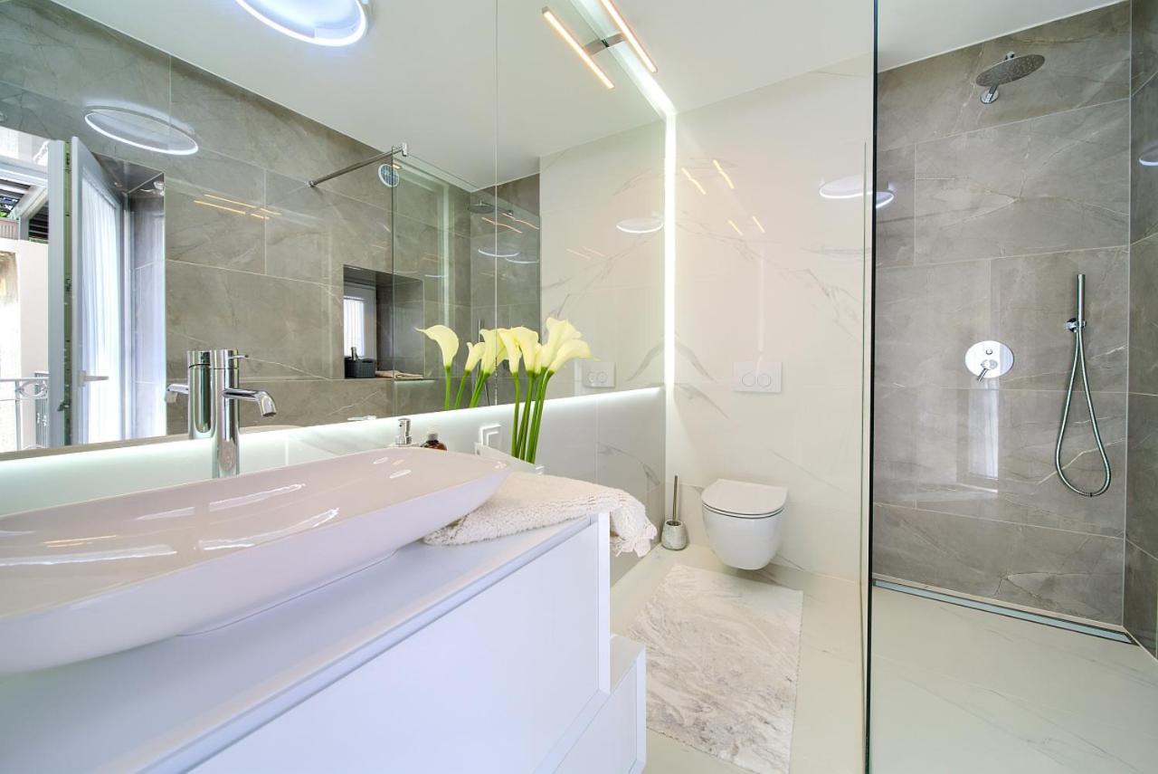 Casa Aurelia - Aurelia Design Apartment Кърк Екстериор снимка
